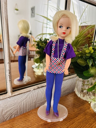 Vintage 1968 pedigree sindy - vintage,