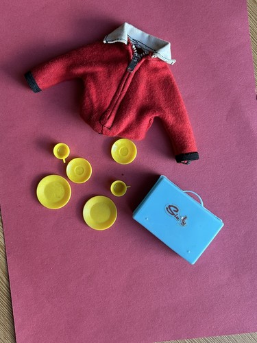 Vintage 1960s sindy doll - 🧡,