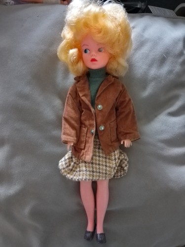 Vintage 1960s sindy wearing - 1960s,