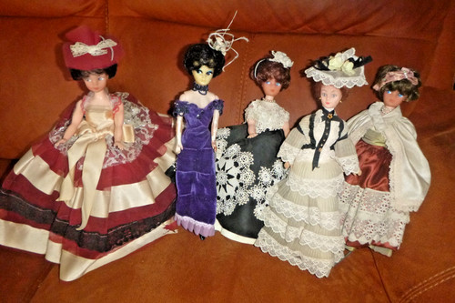 Vintage 1960 s historical - 1960's/70's,