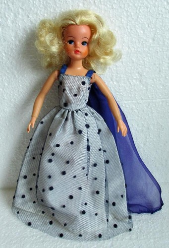 Vintage sindy tammy size - tammy,