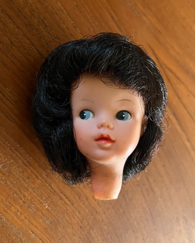Vintage 1960s pedigree sindy - vintage,