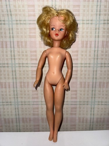 Stunning vintage sindy - sindy, doll