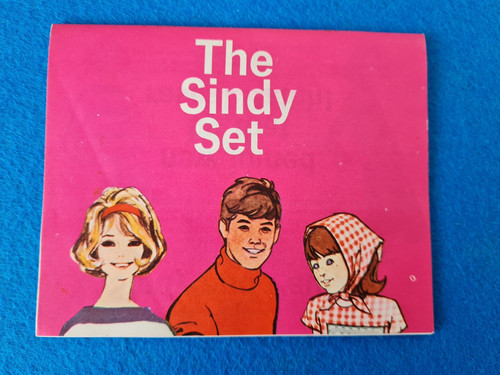 Vintage 1960 sindy doll set - 1960's,