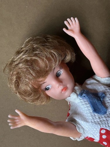 Vintage 1960s sindy - 🩷,