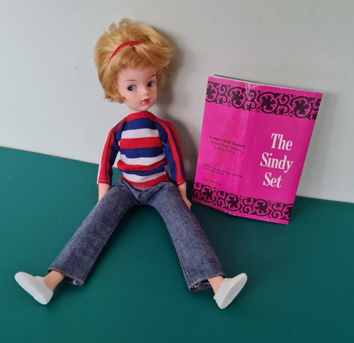 Vintage 1963 mie - mie, sindy